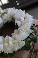 Biała Piwonia, efektowny wianek na drzwi, śr.47cm 