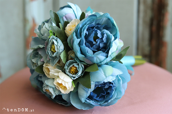 bukiet Lazurowy z niebieskimi peoniami, wys.27cm