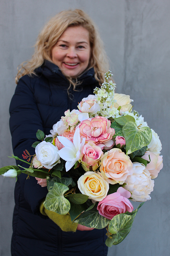 bukiet / kwiatowa kompozycja PasteLova, wys.39cm