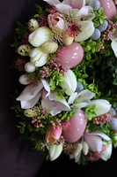 dekoracyjny wielkanocny wianek na drzwi, Różowe Pisanki 2, śr.38cm 