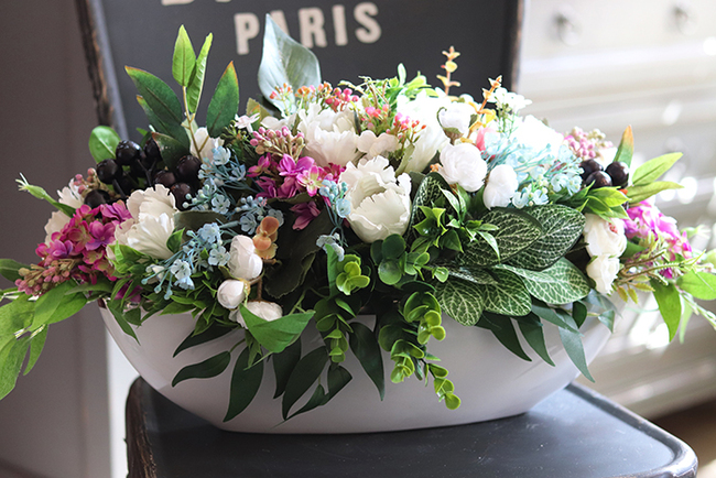 barwna kompozycja kwiatowa, Wiosenny Czas, wys.25cm