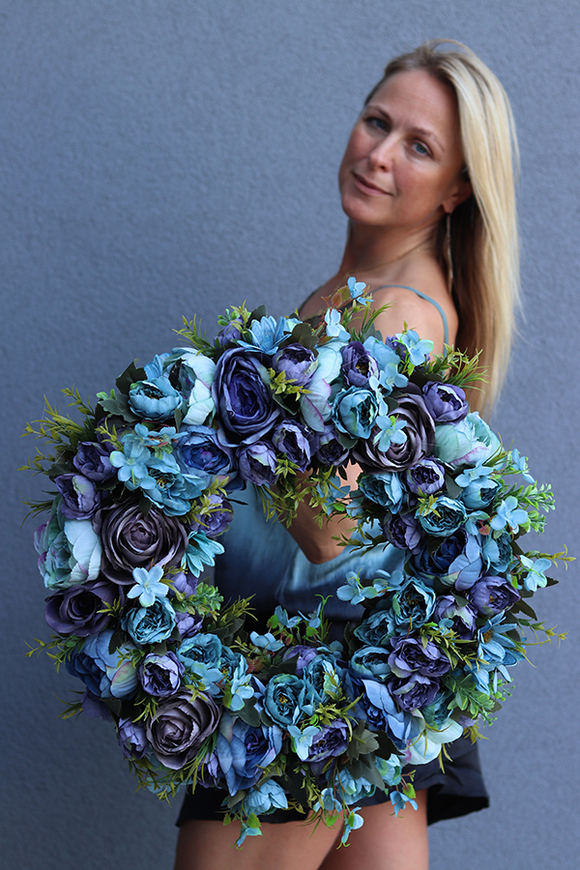 bogaty wianek na drzwi, Caryca Blue New, śr.43cm