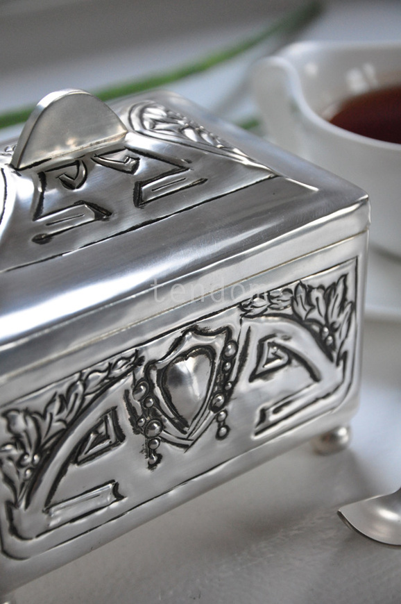 cukiernica posrebrzana Orient 