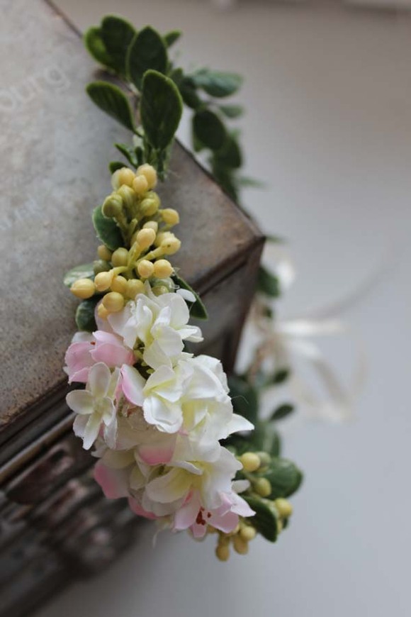 Berta komunijny kwiatowy wianek na głowę, rozmiar uniwersalny