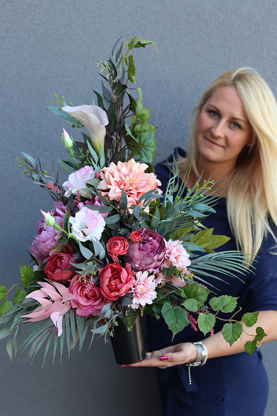 Dellano, elegancki bukiet nagrobny, wys.62cm 