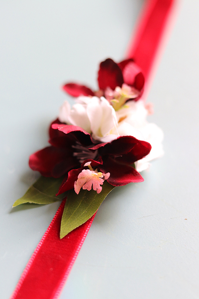 bransoletka na rękę, Niech żyje Bal, czerwona rozmiar uniwersalny