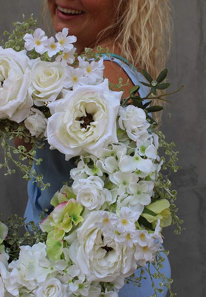 elegancki wiszący wiosenny wianek na drzwi, Maria Magdalena, śr.50cm