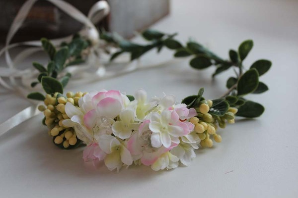 Berta komunijny kwiatowy wianek na głowę, rozmiar uniwersalny