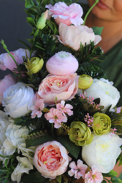 bukiet nagrobny we wkładzie do wazonu, Różowy Anioł, wys. 65cm