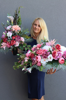 Dellano, elegancki bukiet nagrobny, wys.62cm 