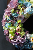 śliczny wianek na drzwi Niebiesko - Zielona Dolina, śr.33cm 