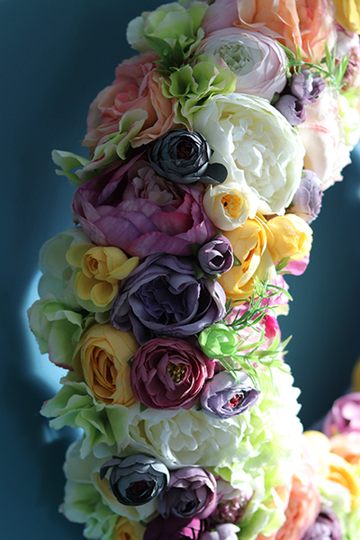 Bardzo duży dekoracyjny wianek wiosenny Kamasylvia, wym.58cm