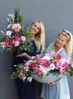 Dellano, elegancki bukiet nagrobny, wys.62cm 