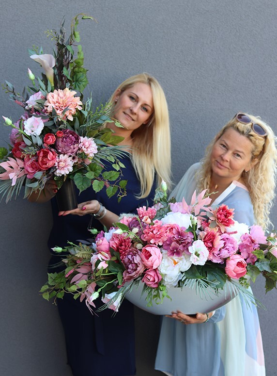 Dellano, elegancki bukiet nagrobny, wys.62cm 