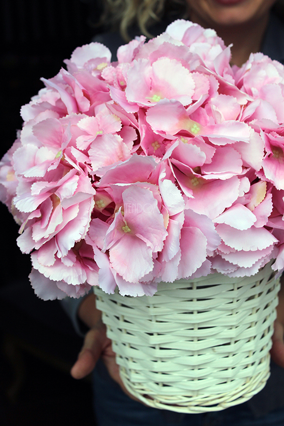 kosz różowych hortensji wys.35cm