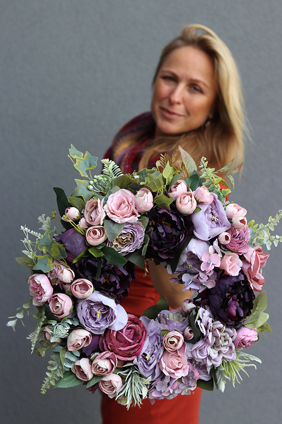 Caryca Fioletowa, efektowny wianek na drzwi, śr.43cm 