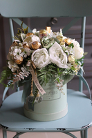 Chocolates, flowerbox z pralinami, Miętowe Love, wys.36cm