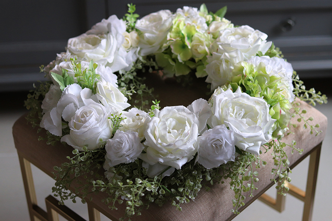 elegancki wiszący wiosenny wianek na drzwi, Maria Magdalena, śr.50cm