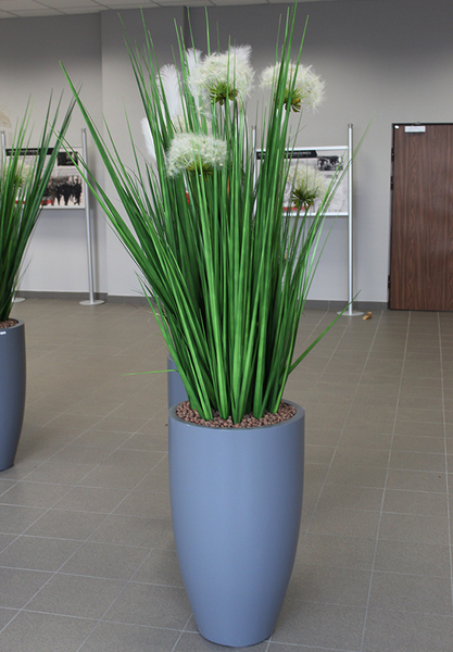Madare Grande, wieczne trawy w szarej donicy fiberglass, wym.195cm
