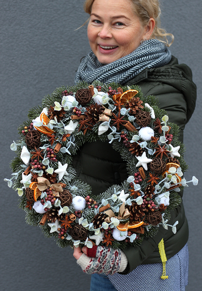 zimowy wianek na drzwi / stroik, Święta u Kasi, śr.40cm