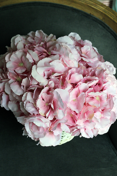 kosz różowych hortensji wys.35cm