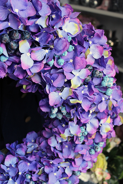 Fioletowa Hortensja Beti z borówką, ogromny wianek śr.60cm