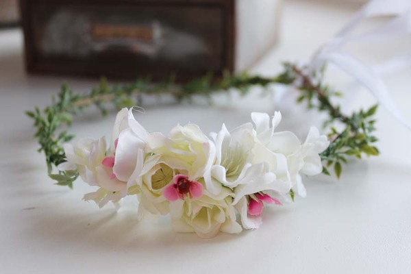 Santi komunijny kwiatowy wianek na głowę, rozmiar uniwersalny