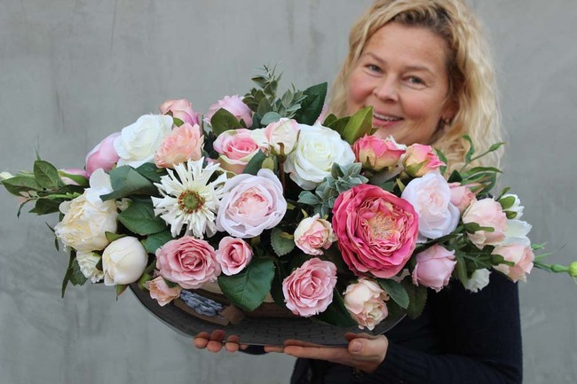 Hollywood kompozycja kwiatowa / bukiet, wys.32xdł.70cm