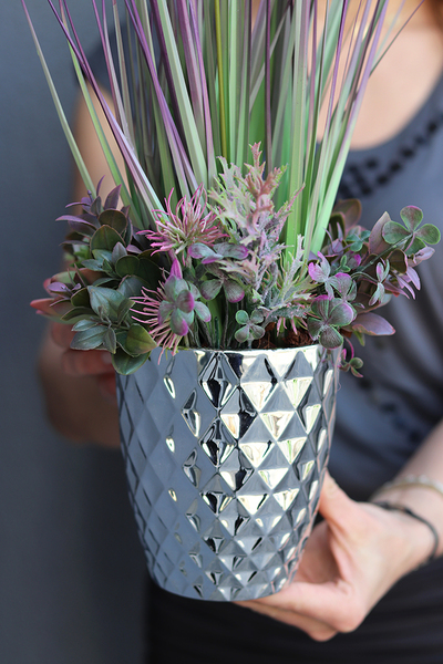 Poreto, sztuczna trawa w błyszczącej ceramicznej donicy, wys.60cm