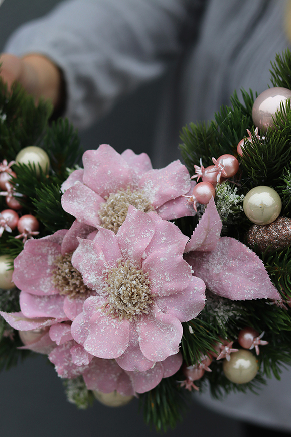 elegancki wianek zimowy, Róż Zimowy, śr.42cm