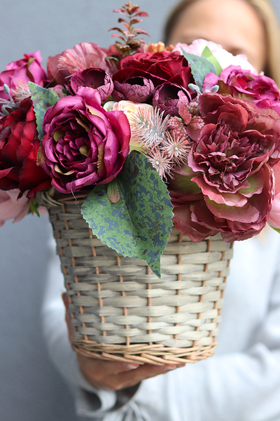 bogaty kosz z jesiennymi kwiatami, Gedottia Berry, wym.35x36cm 