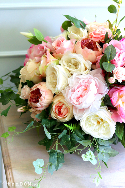 Janina Balea, kompozycja nagrobna w naczyniu, wym.35x50cm 