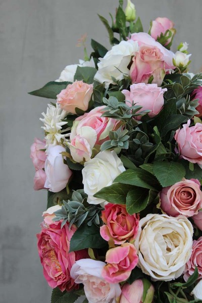 Hollywood kompozycja kwiatowa / bukiet, wys.32xdł.70cm