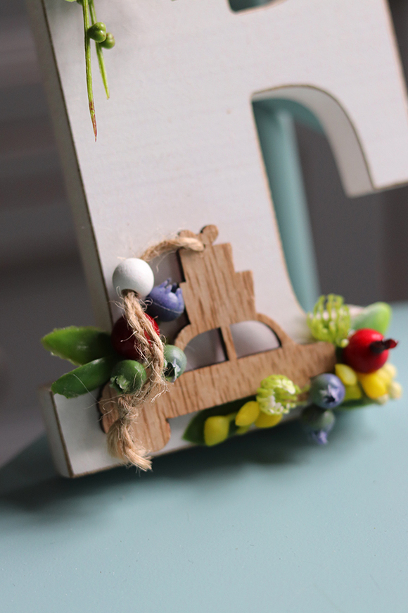 dekorowana litera, Autko Owocowe, 1szt.