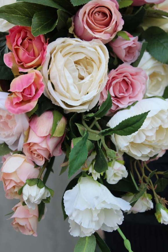 Hollywood kompozycja kwiatowa / bukiet, wys.32xdł.70cm