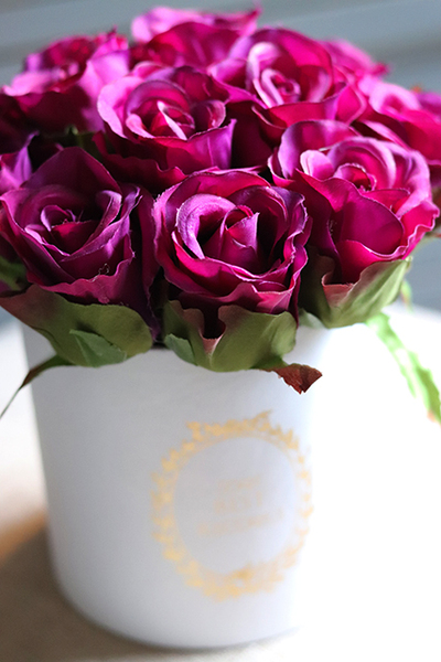 Tellane, flowerbox z drobnymi rożyczkami w kolorze fuksji, wys.20cm