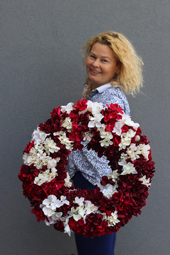Bordo&White Hortensja, gęsty wianek na drzwi, śr.58cm