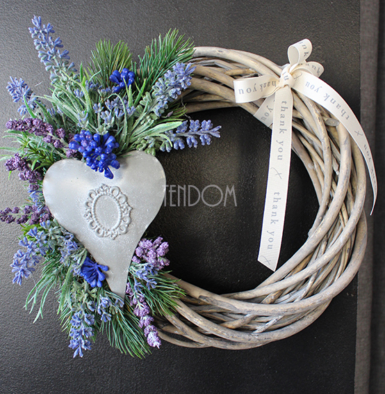 wianek na drzwi Lawendowe Serce, śr.25cm