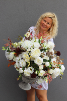 elegancka kompozycja Palazzo Marsylia, w metalowym pucharze, wys.67cm