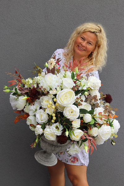 elegancka kompozycja Palazzo Marsylia, w metalowym pucharze, wys.67cm