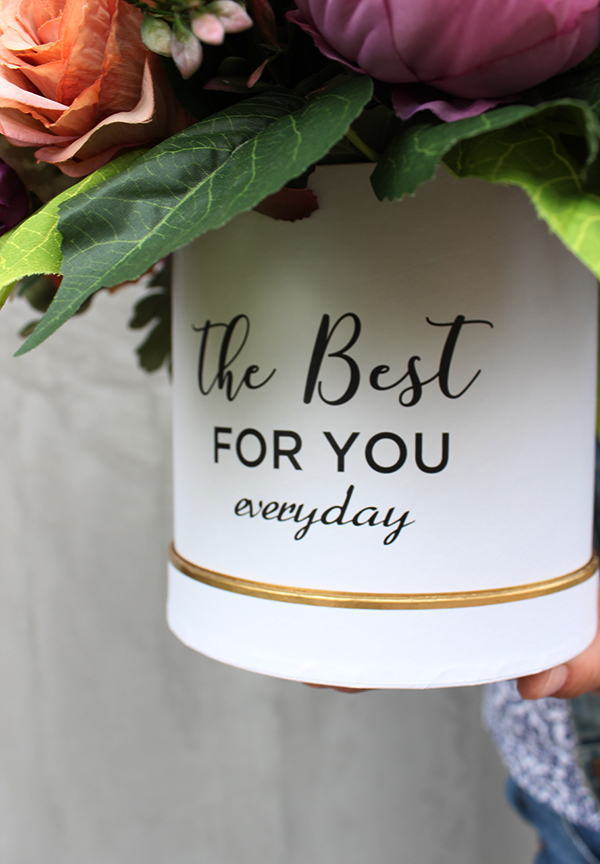 flowerbox, kompozycja kwiatowa Tenna, wys.34cm