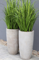Concrete, wysokiej jakości sztuczna trawa w betonowej donicy, 1 szt. wys.175cm