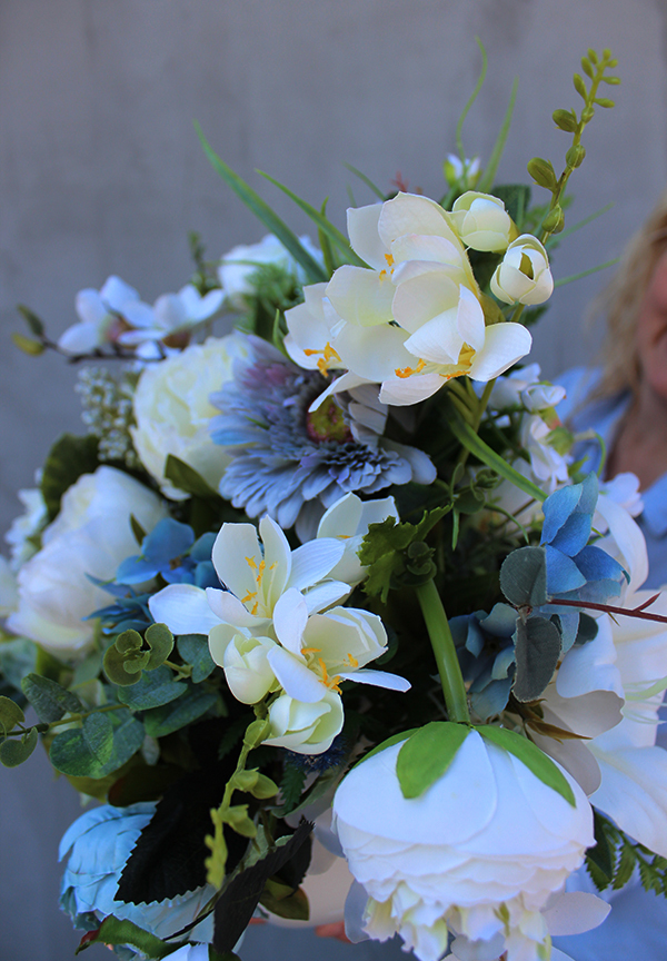 Marlo kompozycja kwiatowa w ceramicznym naczyniu, wys.46cm