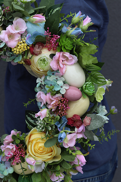 pastelowy wianek z ceramicznym jajek, Piękna Wiosna, śr.44cm