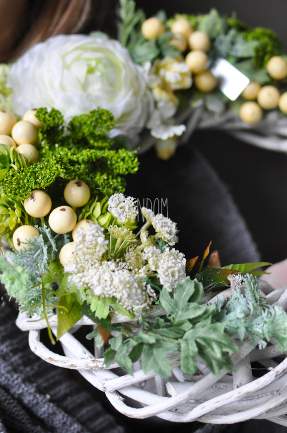 Pani Wiosna wianek na drzwi, śr.38cm  