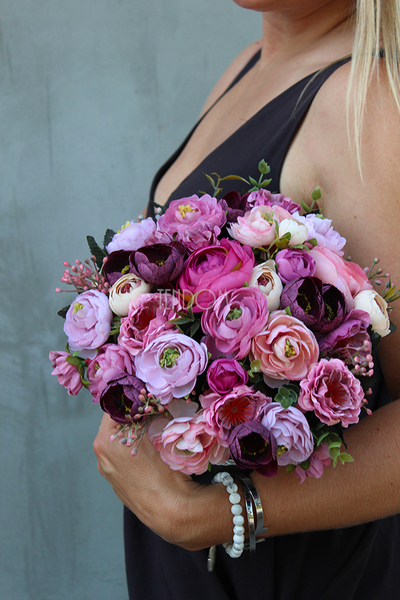 kompozycja kwiatowa / bukiet Flowerbox Srebrzystoszary Marzena, wys.24cm