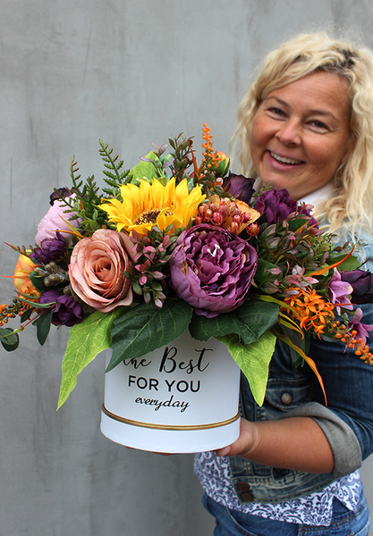 flowerbox, kompozycja kwiatowa Tenna, wys.34cm