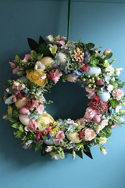 pastelowy wianek z ceramicznym jajek, Piękna Wiosna, śr.44cm