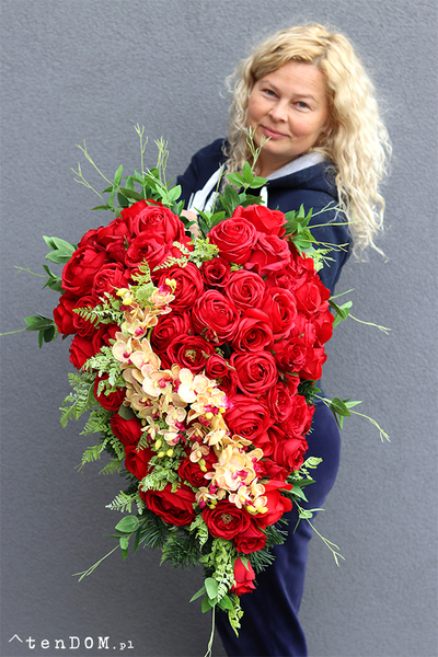 duża wiązanka nagrobna, Różane Serce 2, dł.72cm