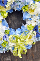 dekoracyjny wianek na drzwi Błękitne Kwiaty, śr.35cm